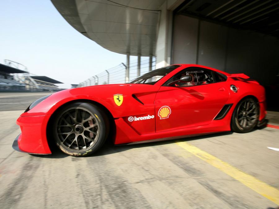  Ferrari 599 XX 2009 года  (фото 30 из 53)
